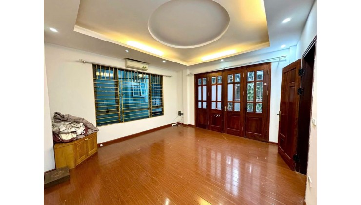 Chính chủ bán nhà Thanh Xuân giá tốt, gần các tuyến đường huyết mạch của Hà Nội.